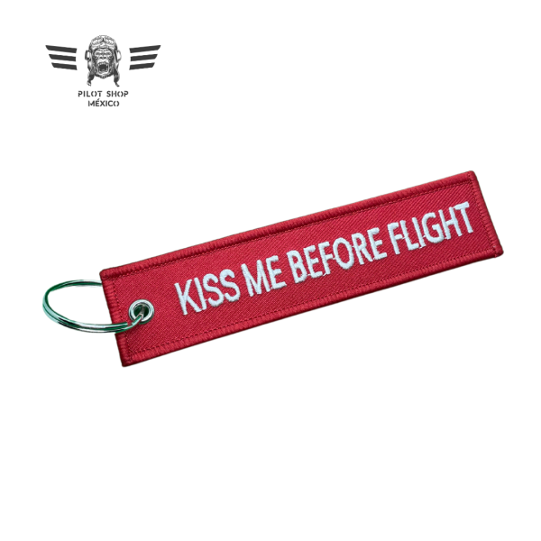kiss-me-before-flight-pilot-shop-mexico-3